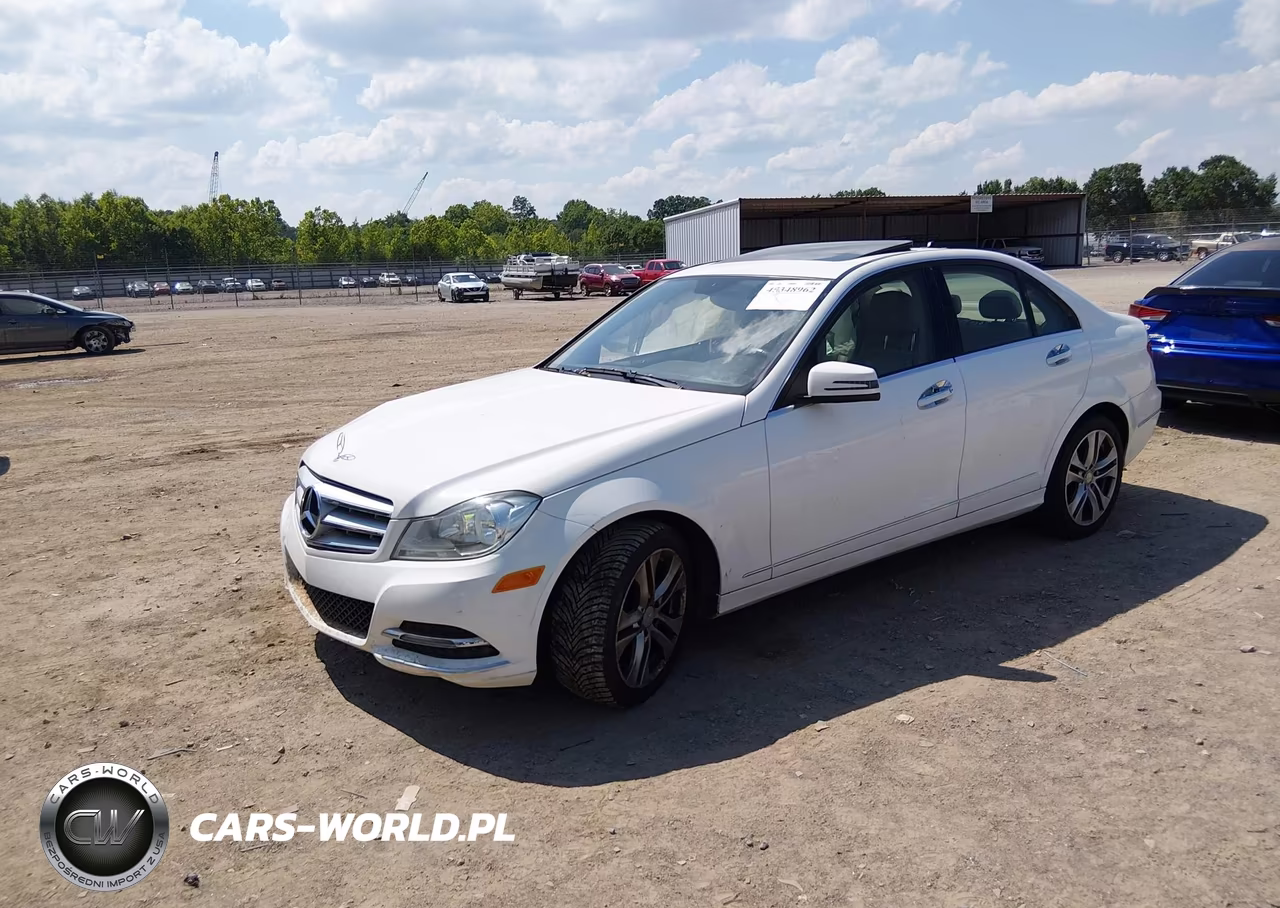 2014 Mercedes-Benz C 250 Luxury VIN:WDDGF4HB4ER310512 - 2