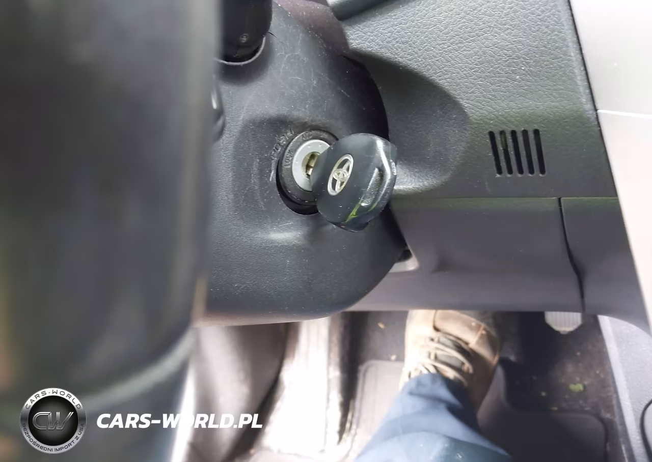 2009 Toyota Corolla S VIN:2T1BU40E69C102308 - 11