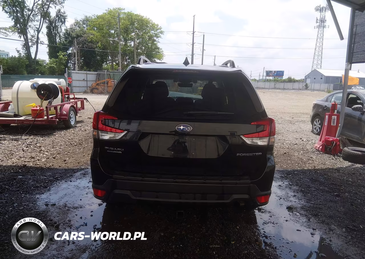 2019 Subaru Forester Premium VIN:JF2SKAGC5KH494015 - 16