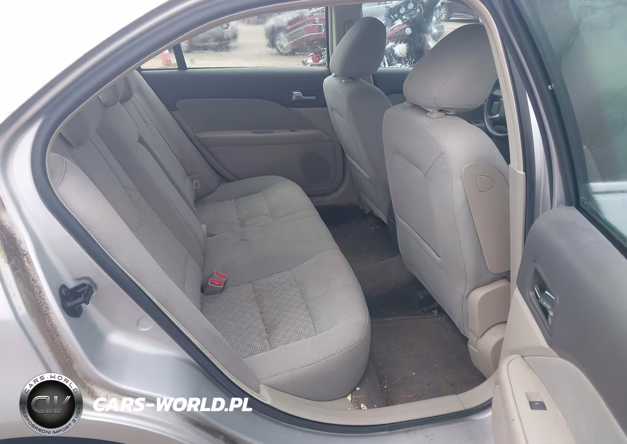 2010 Ford Fusion Se VIN:3FAHP0HA3AR157220 - 8