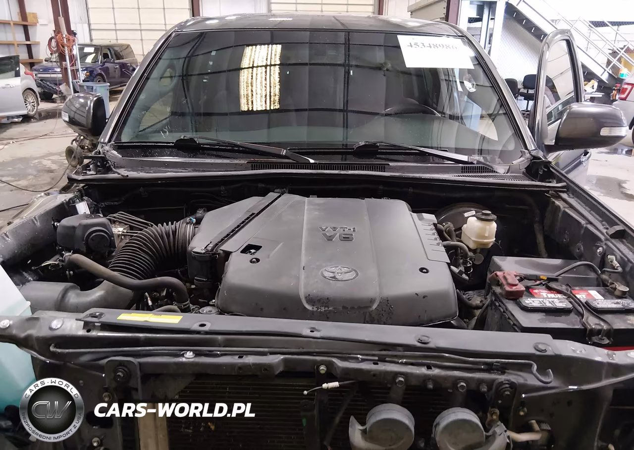 2015 Toyota Tacoma Prerunner V6 VIN:3TMKU4HN2FM043992 - 10