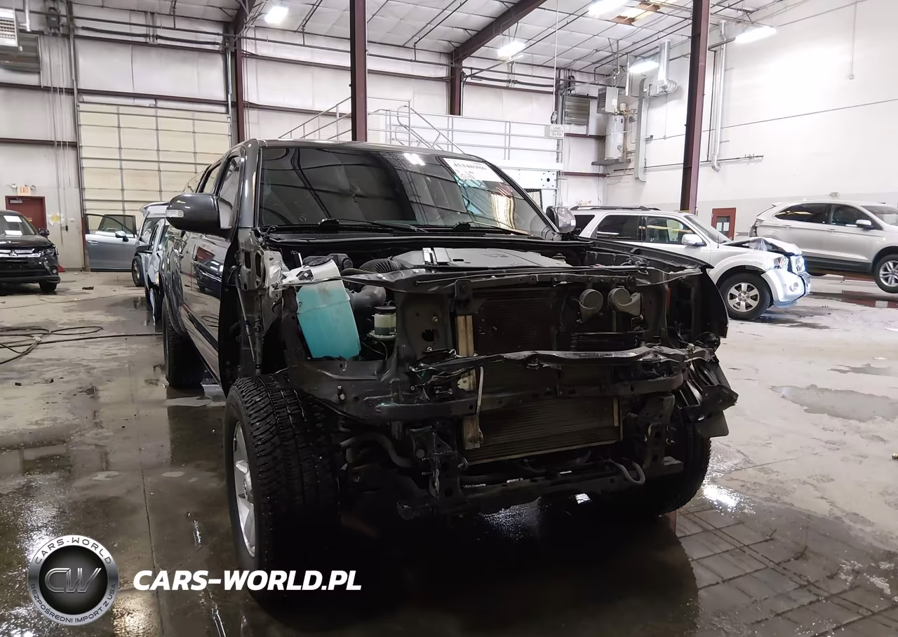 2015 Toyota Tacoma Prerunner V6 VIN:3TMKU4HN2FM043992 - 6