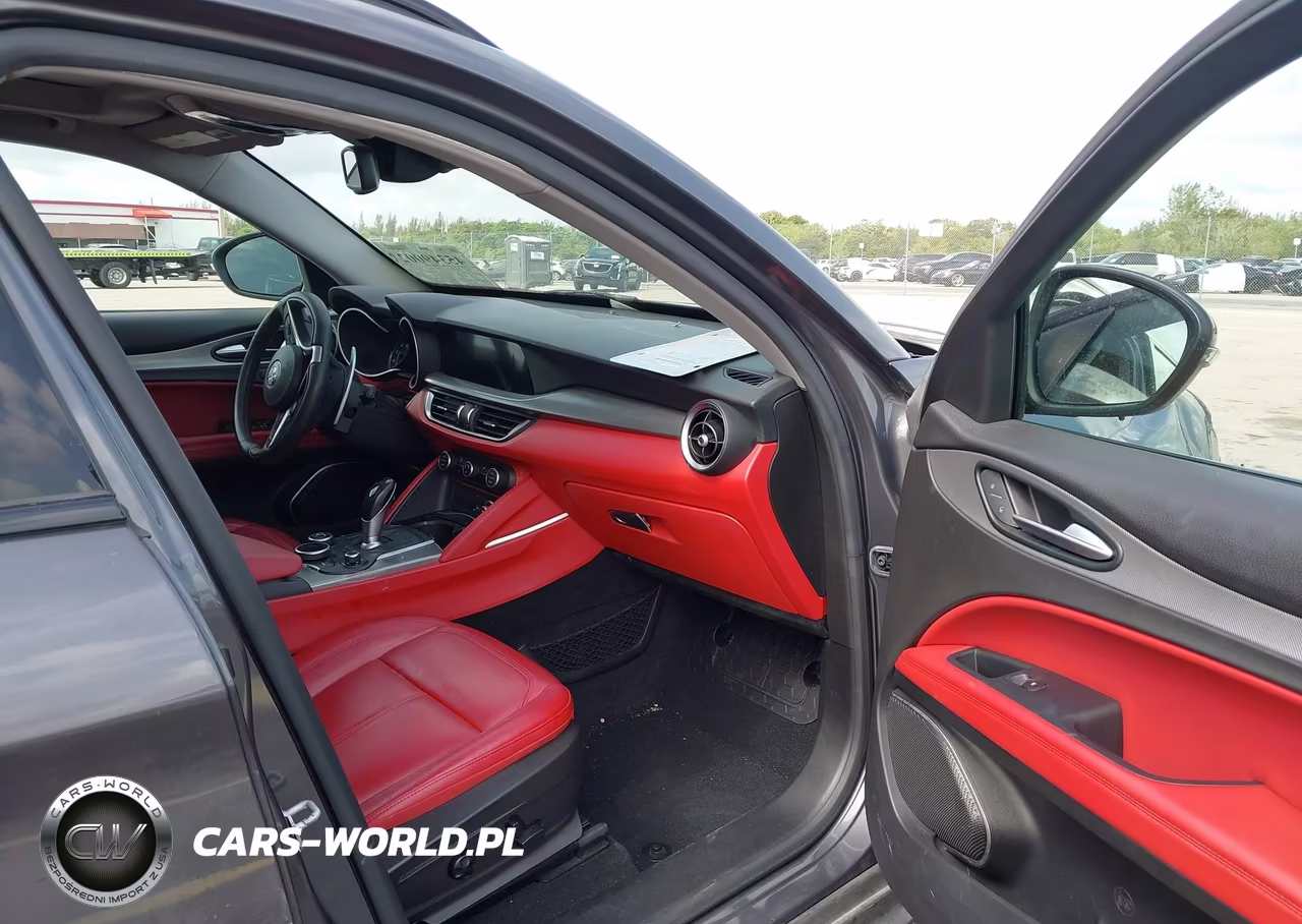 2019 Alfa Romeo Stelvio Sport Awd VIN:ZASPAKANXK7C71960 - 5