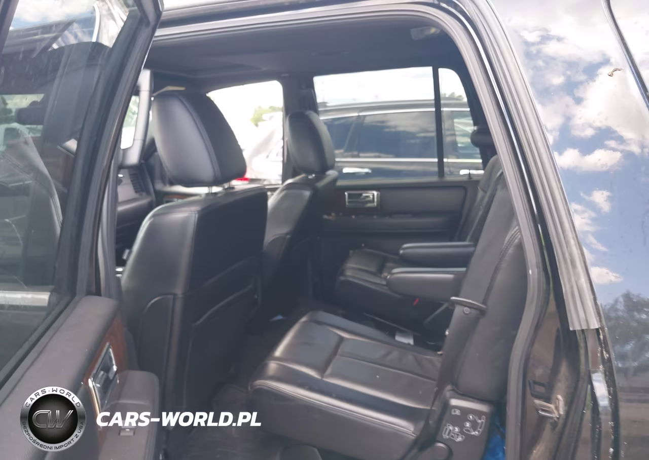 2017 Lincoln Navigator L Select VIN:5LMJJ3JTXHEL12409 - 8