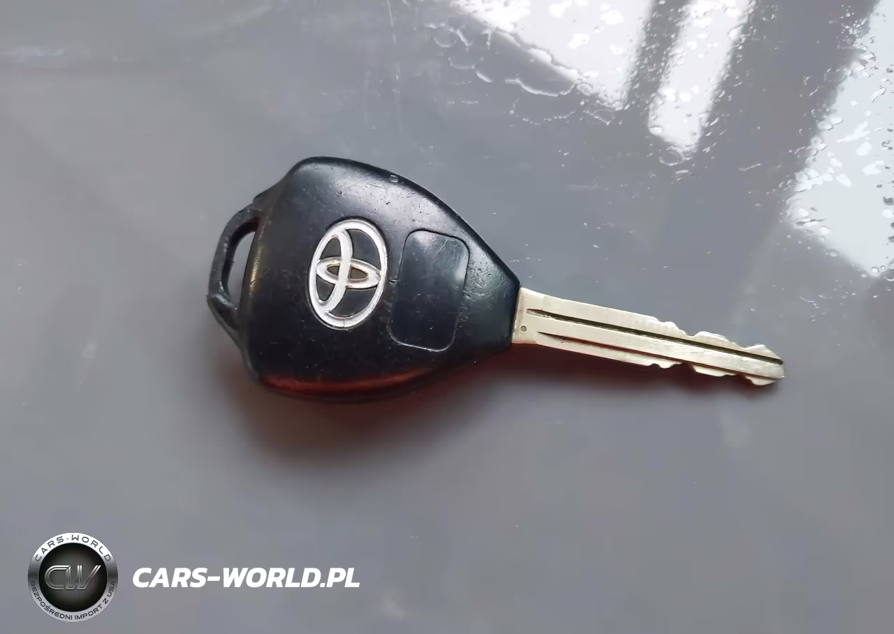 2010 Toyota Camry Le VIN:4T1BF3EK2AU056904 - 11