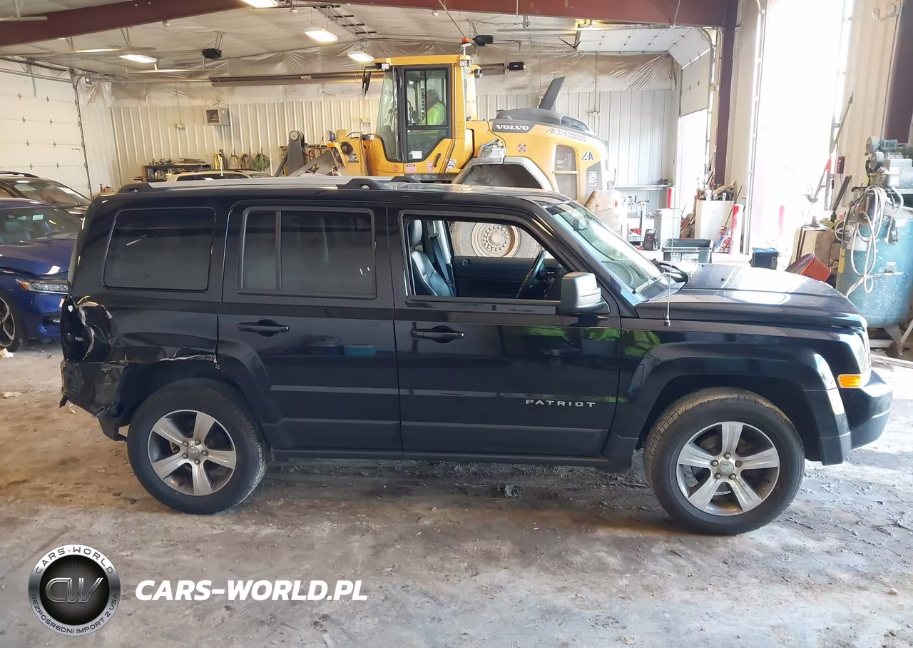 2017 Jeep Patriot High Altitude 4X4 VIN:1C4NJRFB2HD205775 - 13