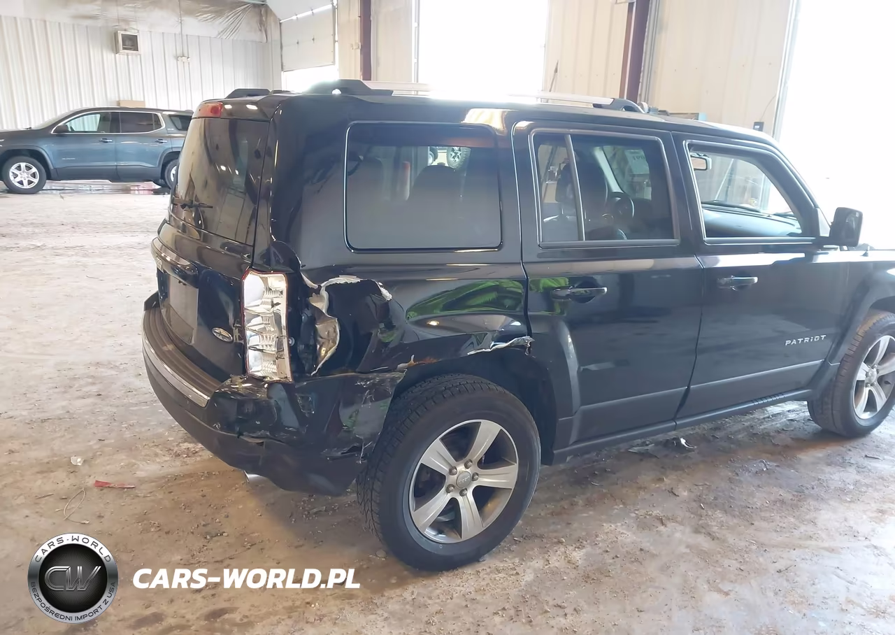2017 Jeep Patriot High Altitude 4X4 VIN:1C4NJRFB2HD205775 - 6