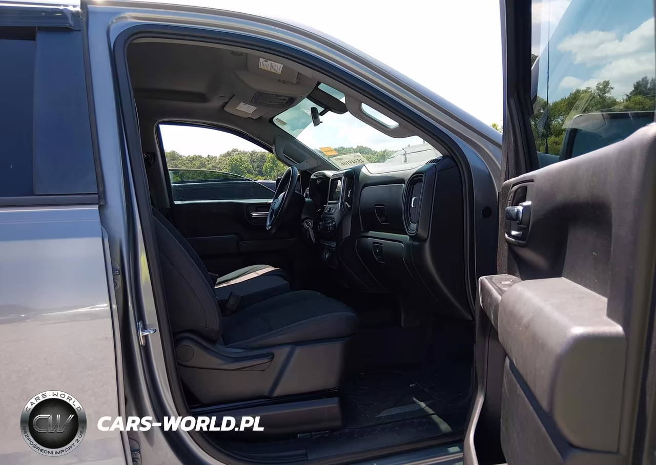 2019 Chevrolet Silverado 1500 Custom VIN:1GCRYBEF9KZ214783 - 5