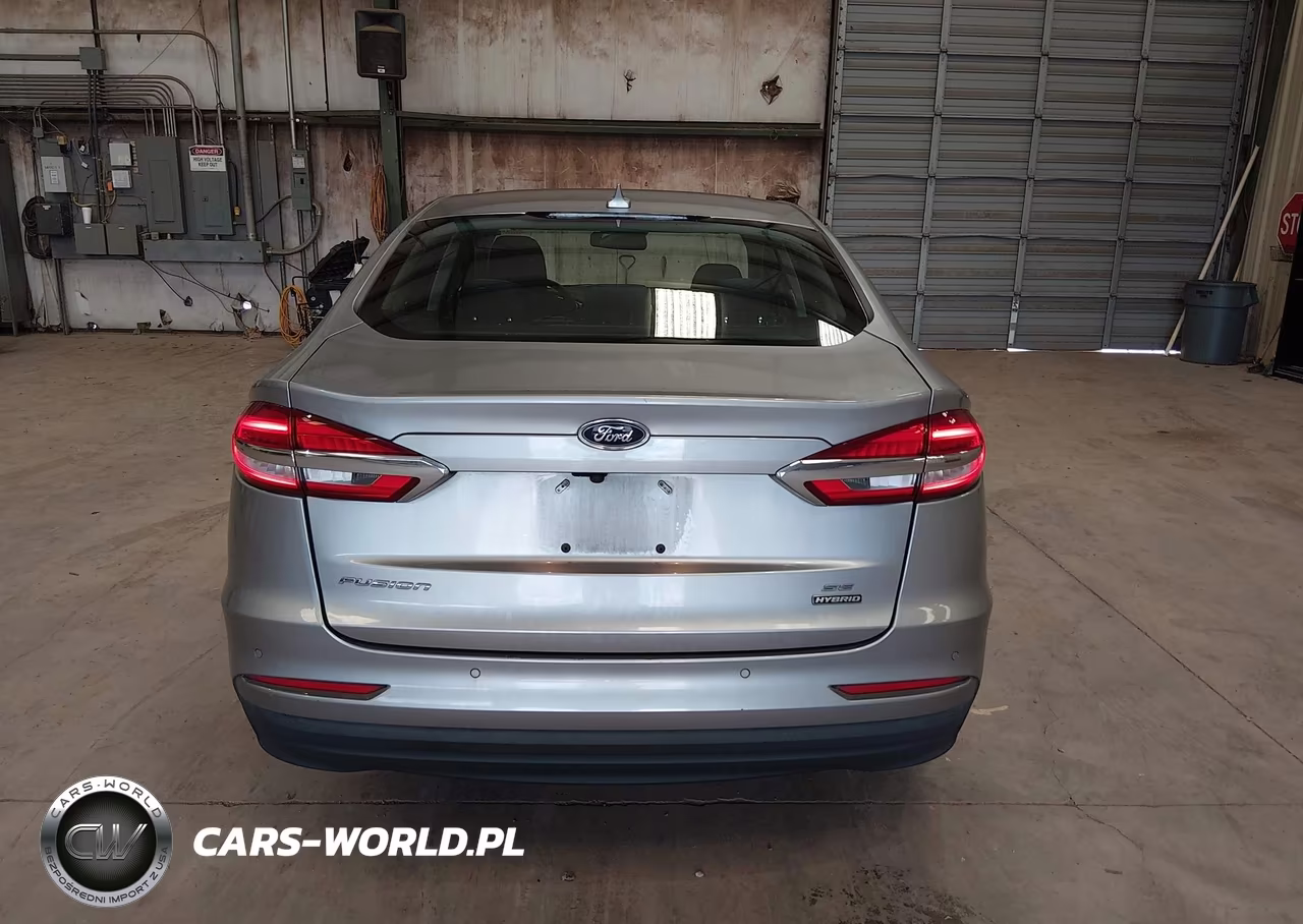 2020 Ford Fusion Hybrid Se VIN:3FA6P0LU4LR224256 - 17