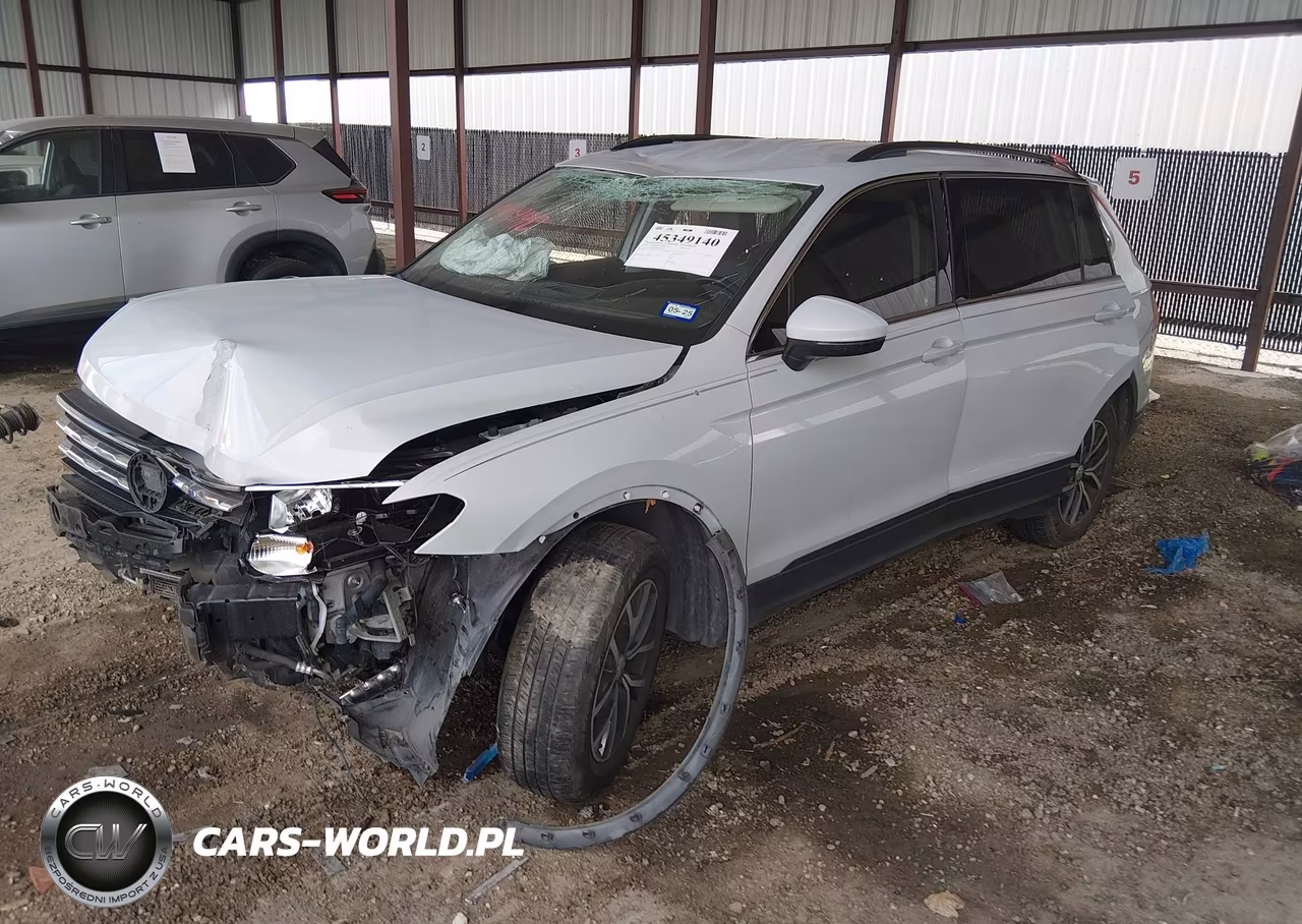 2019 Volkswagen Tiguan 2.0T Se-2.0T Sel-2.0T Sel R-Line-2.0T Sel R-Line Black VIN:3VV3B7AX5KM050437 - 2