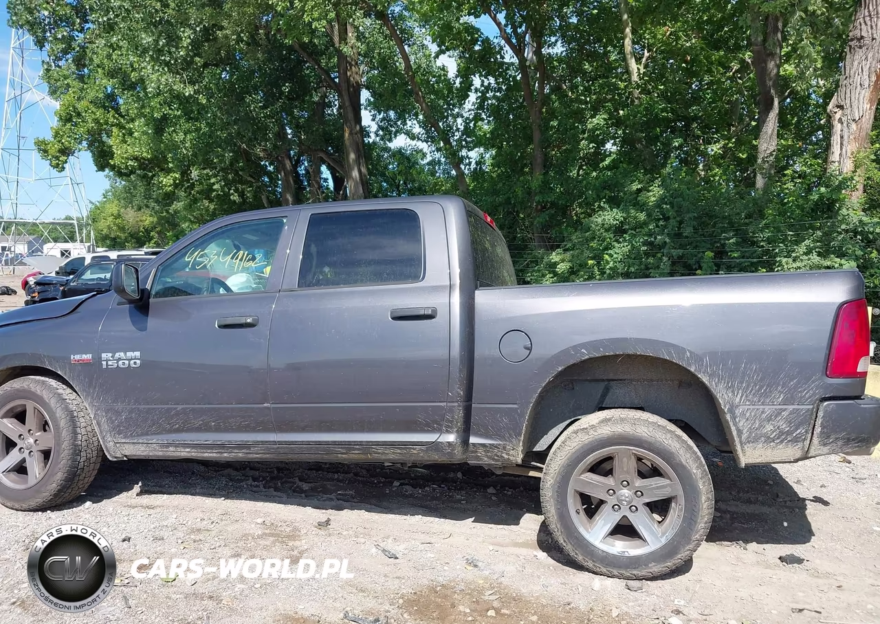 2016 Ram 1500 Express VIN:1C6RR7KT2GS173263 - 14