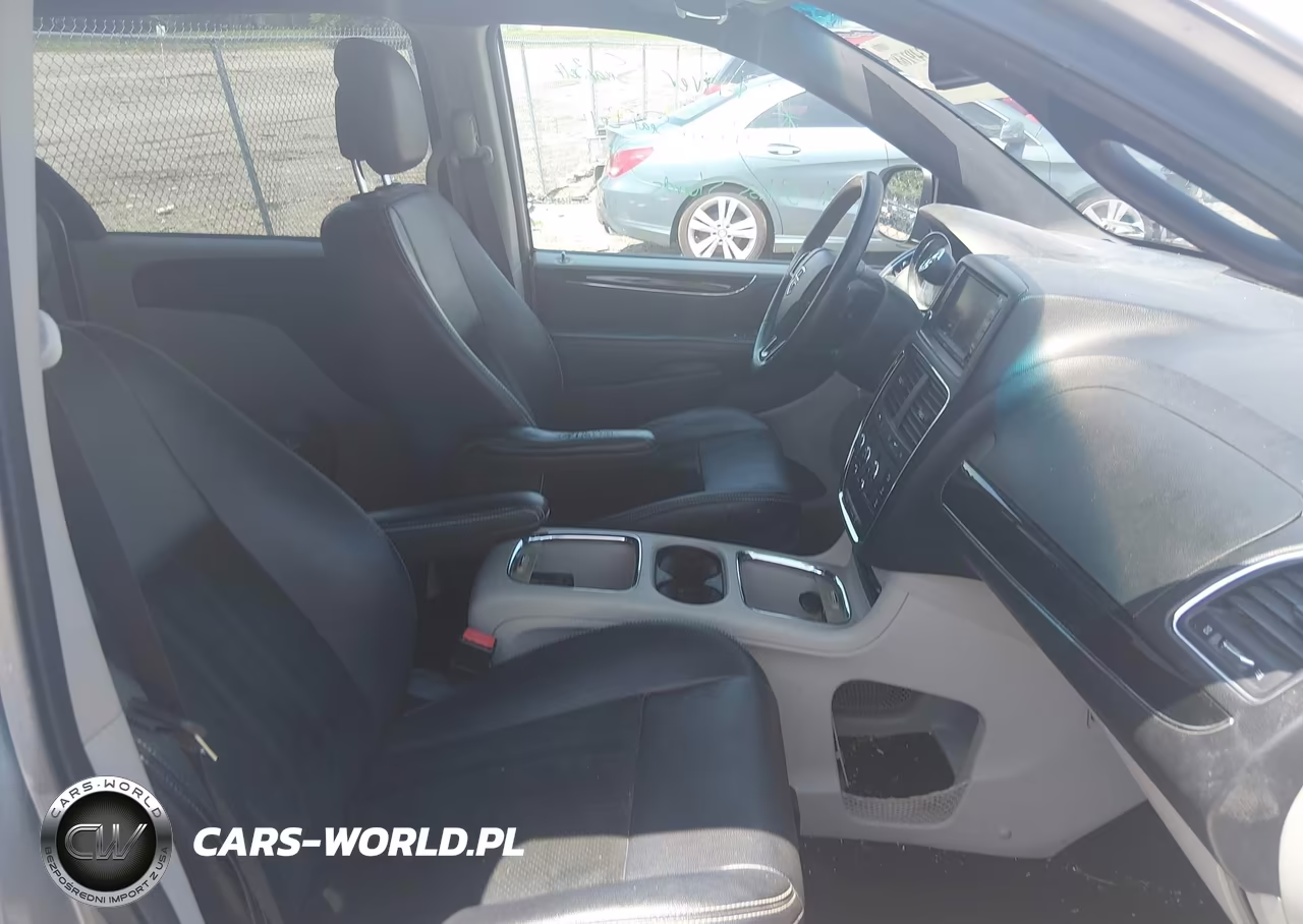 2017 Dodge Grand Caravan Sxt VIN:2C4RDGCG0HR772447 - 5