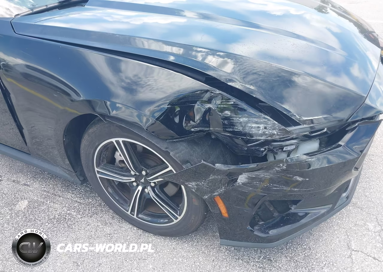 2025 Ford Mustang Ecoboost Premium VIN:1FAGP8UH9S5111005 - 18