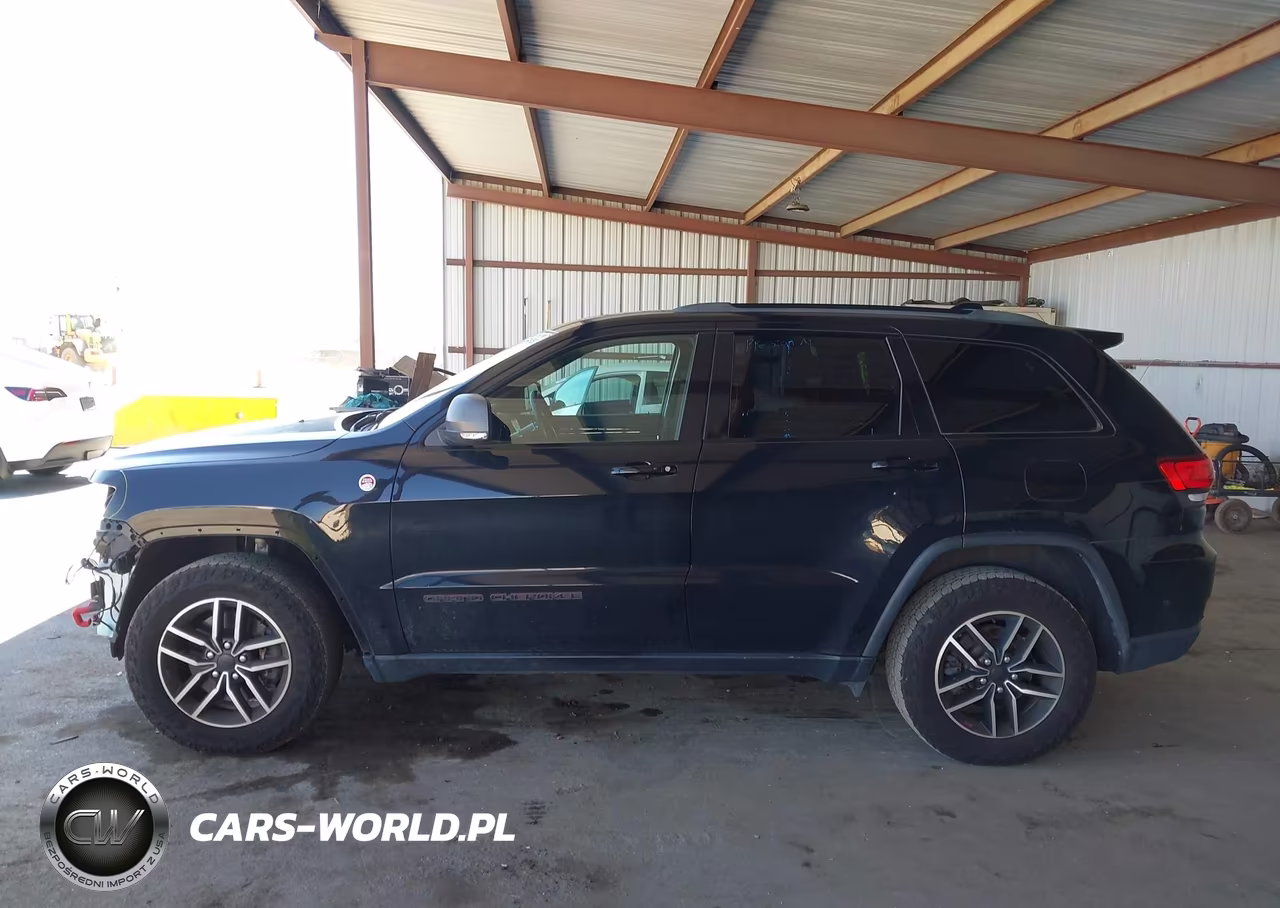 2020 Jeep Grand Cherokee Trailhawk 4X4 VIN:1C4RJFLTXLC134501 - 15