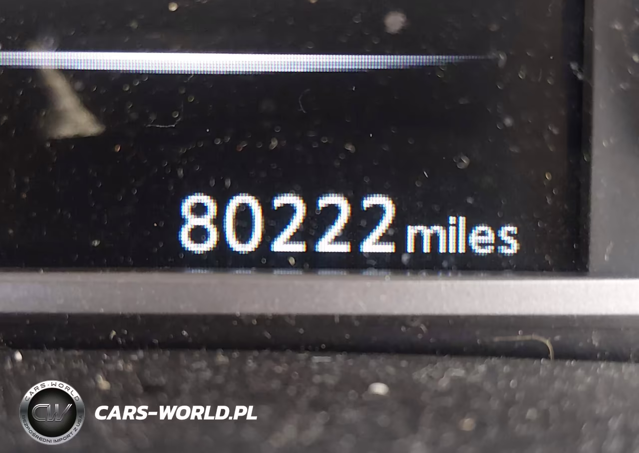 2017 Nissan Sentra Sr Turbo VIN:3N1CB7AP8HY351030 - 16