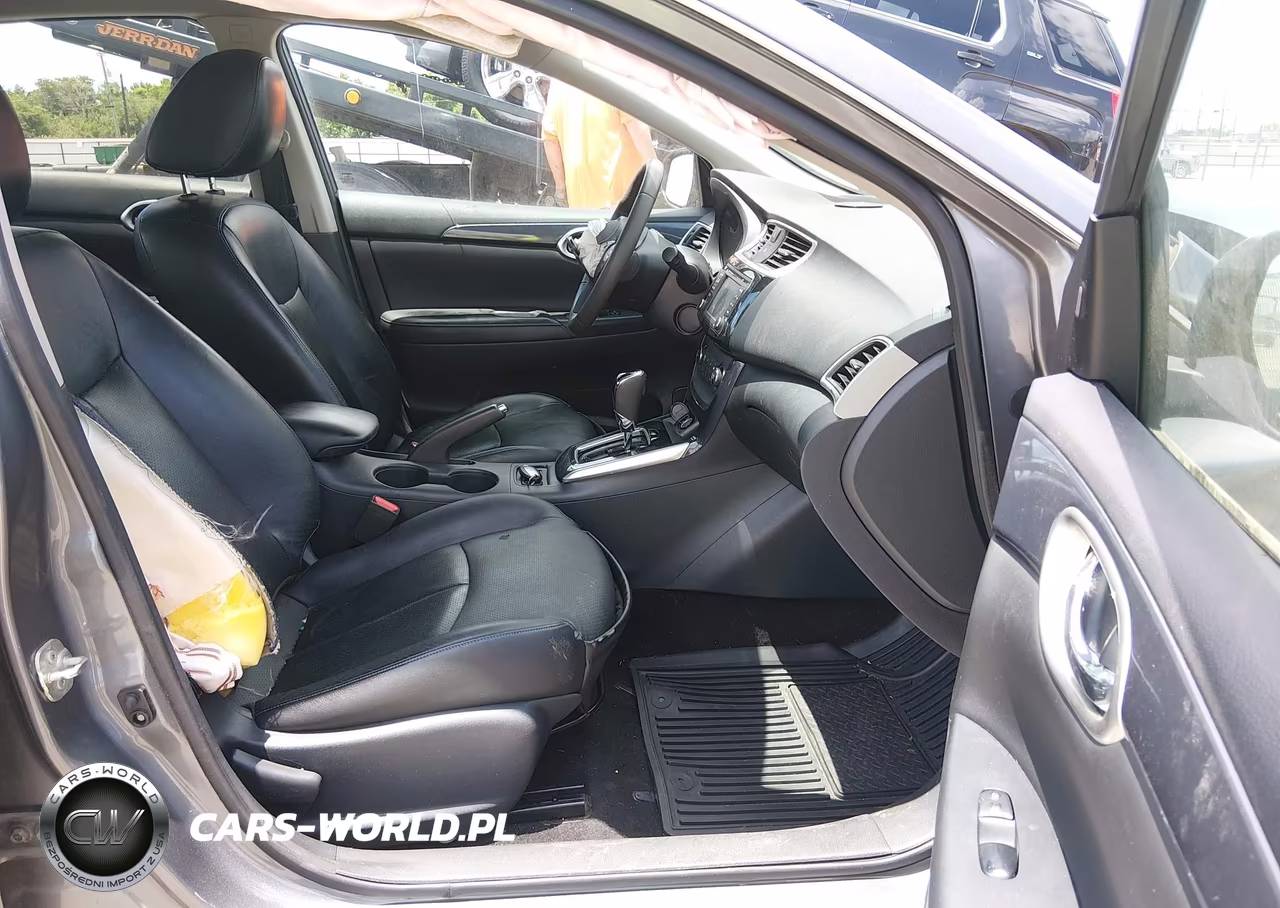 2017 Nissan Sentra Sr Turbo VIN:3N1CB7AP8HY351030 - 5