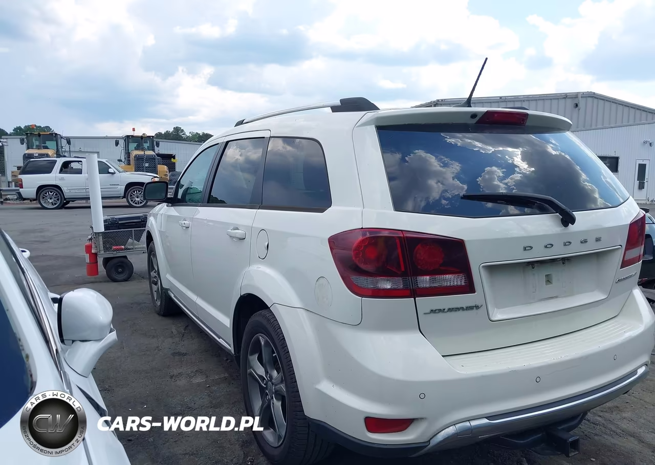 2017 Dodge Journey Crossroad Plus VIN:3C4PDCGB4HT612504 - 14