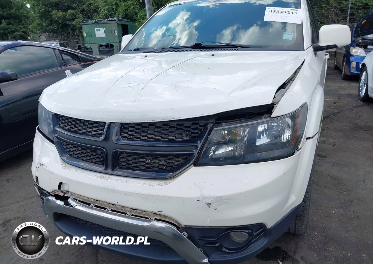 2017 Dodge Journey Crossroad Plus VIN:3C4PDCGB4HT612504 - 6