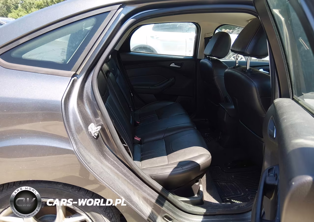 2014 Ford Focus Se VIN:1FADP3F29EL228839 - 8
