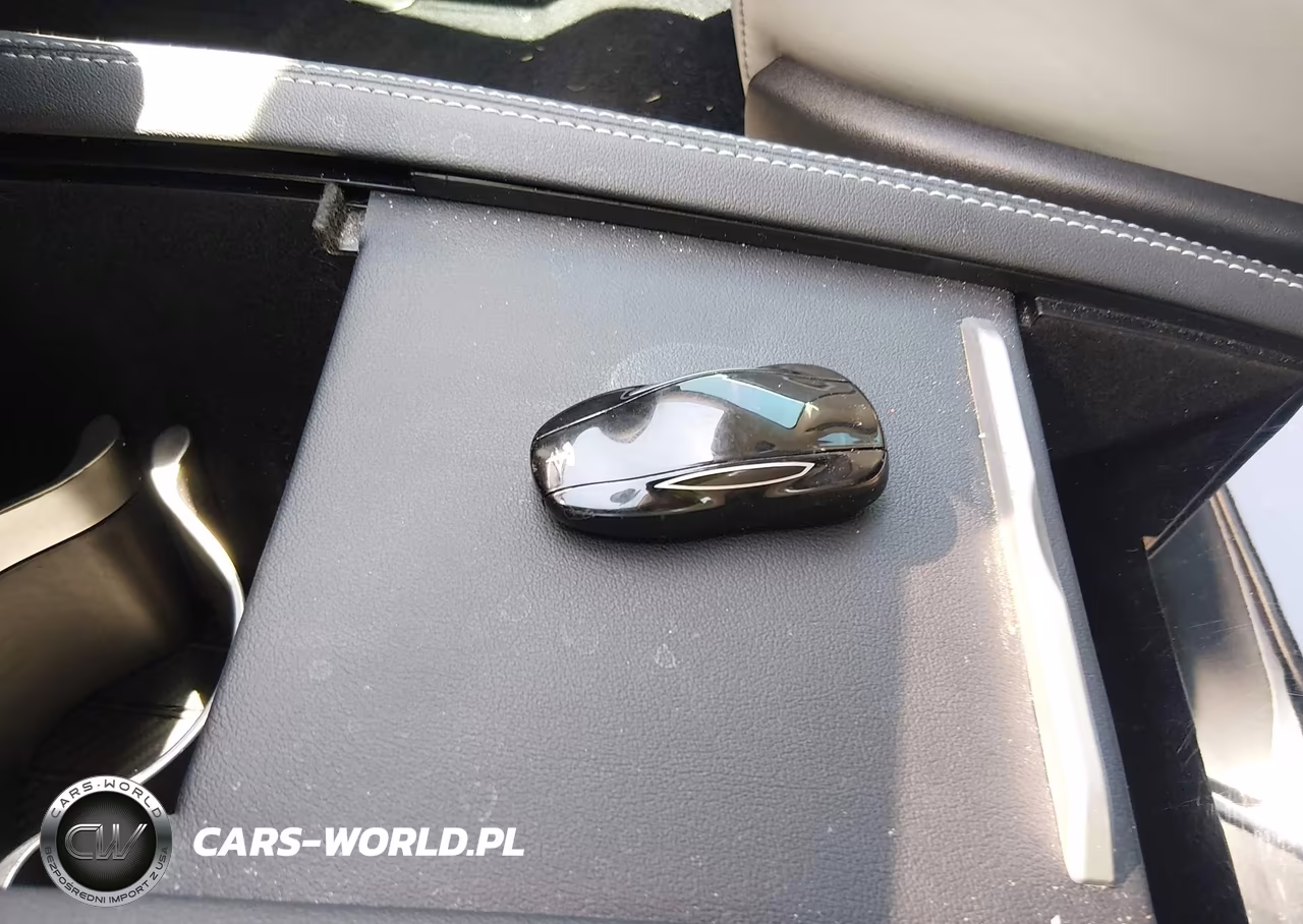 2015 Tesla Model S 70D-85D-P85D VIN:5YJSA1E27FF116425 - 11