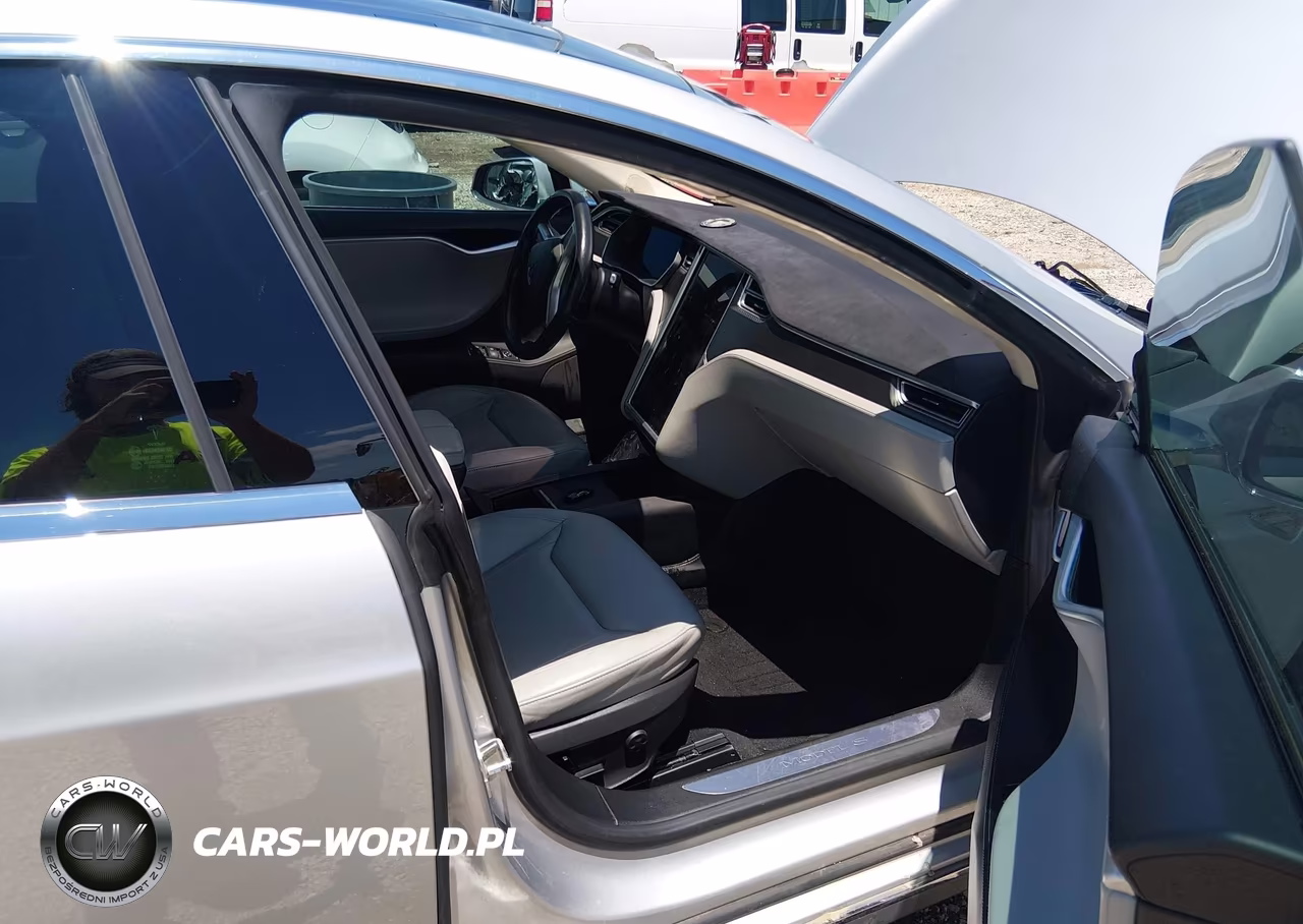 2015 Tesla Model S 70D-85D-P85D VIN:5YJSA1E27FF116425 - 5