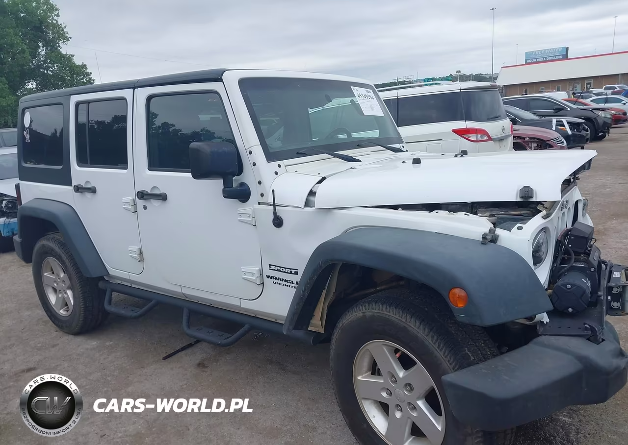 2015 Jeep Wrangler Unlimited Sport VIN:1C4BJWDG6FL536667 - 14