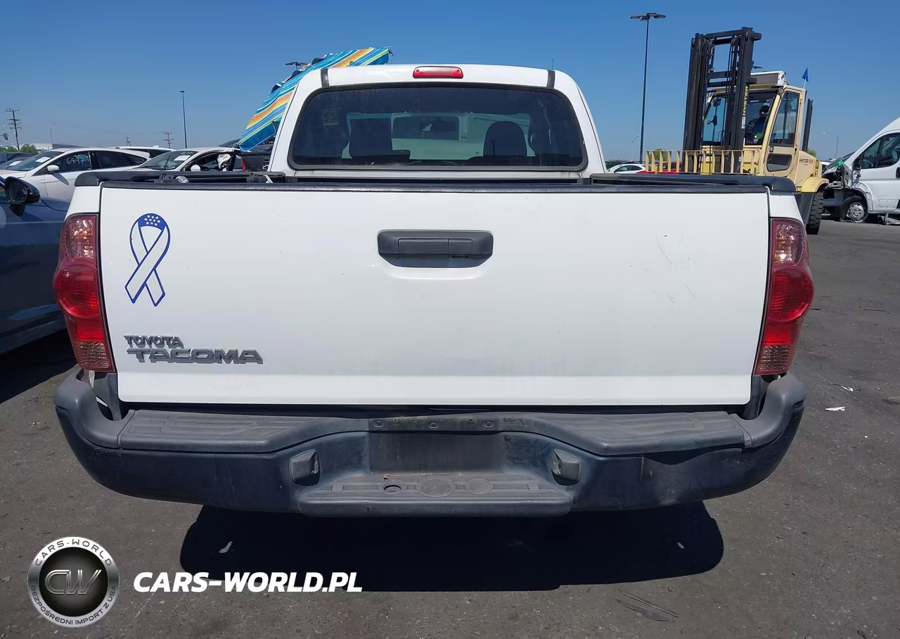 2015 Toyota Tacoma VIN:5TFTX4CN3FX067294 - 16