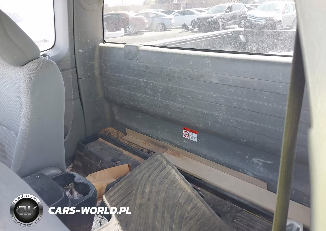 2015 Toyota Tacoma VIN:5TFTX4CN3FX067294 - 8