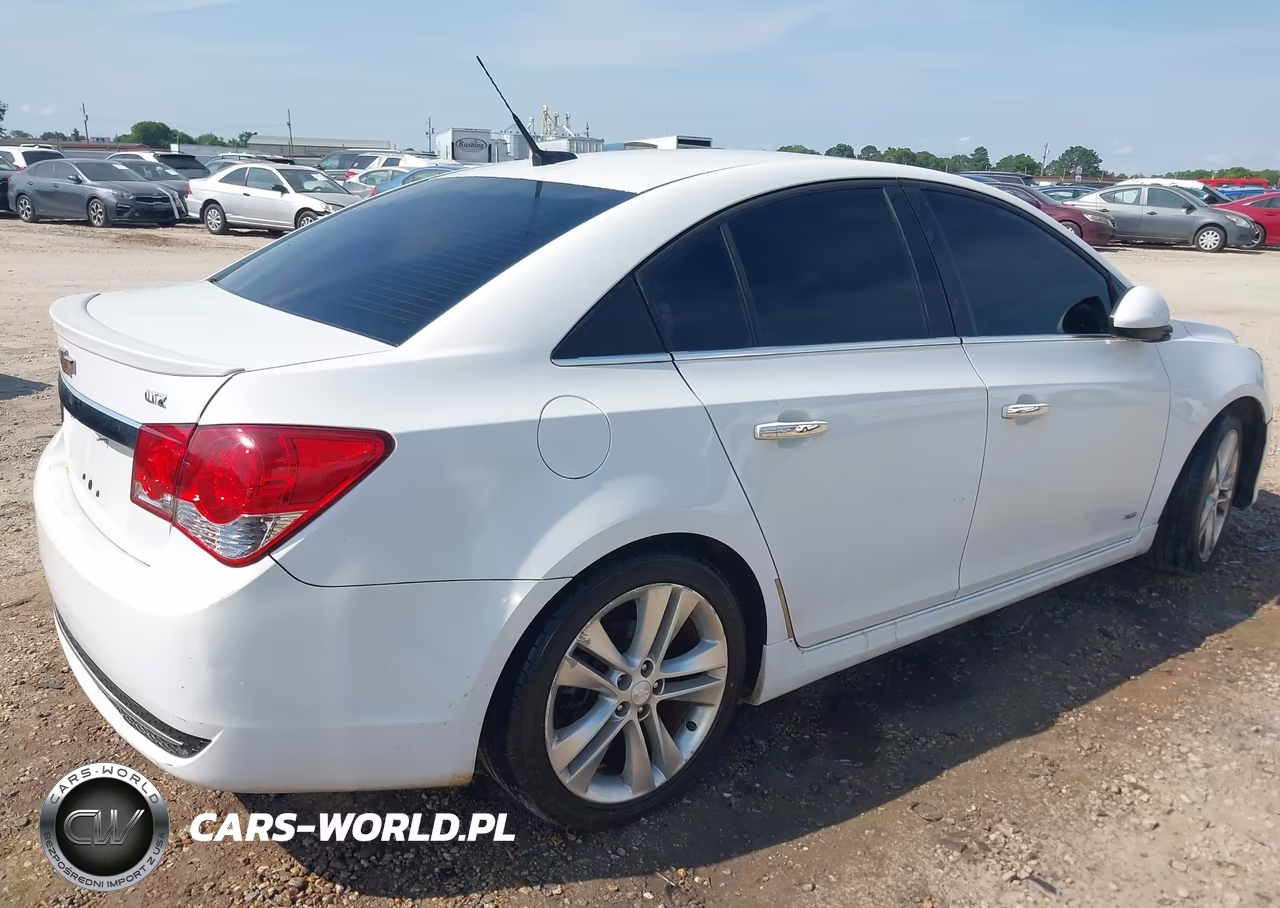 2013 Chevrolet Cruze Ltz VIN:1G1PG5SB4D7154867 - 4
