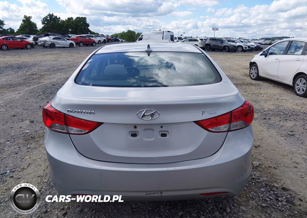 2011 Hyundai Elantra Gls VIN:5NPDH4AE0BH034988 - 16
