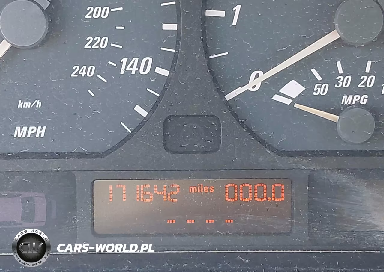2000 BMW 323Ci VIN:WBABR3340YEA83250 - 18