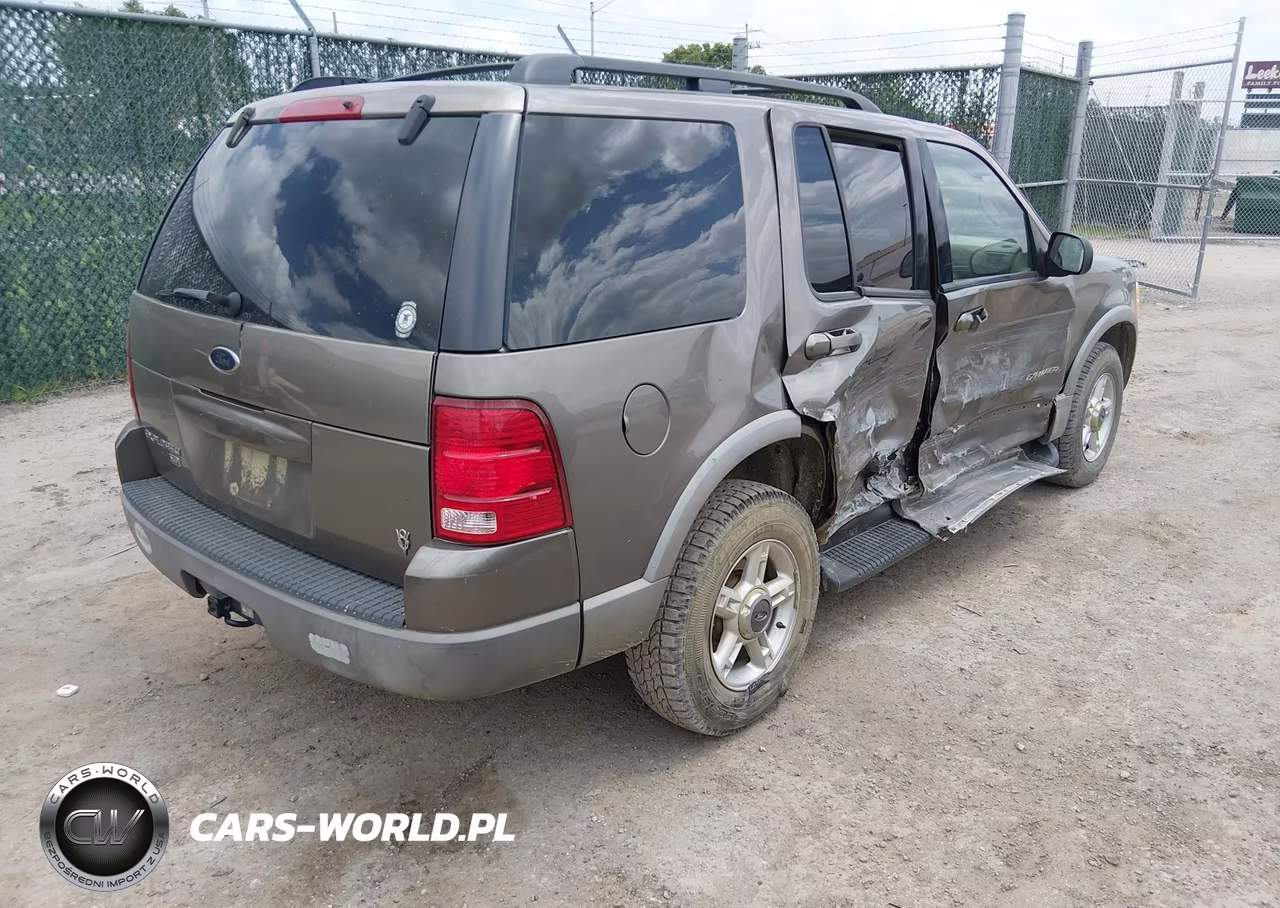 2002 Ford Explorer Xlt VIN:1FMZU63W82ZC20351 - 4