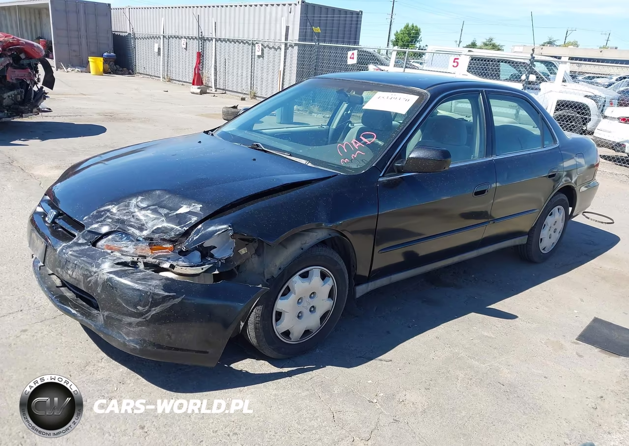 2000 Honda Accord 2.3 Lx VIN:1HGCG6653YA099046 - 2
