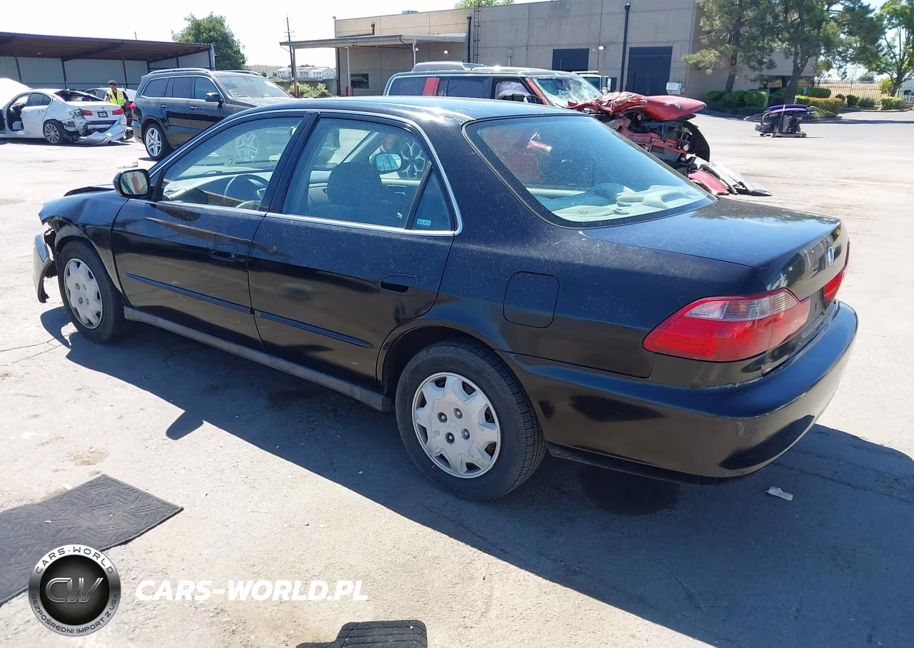 2000 Honda Accord 2.3 Lx VIN:1HGCG6653YA099046 - 3