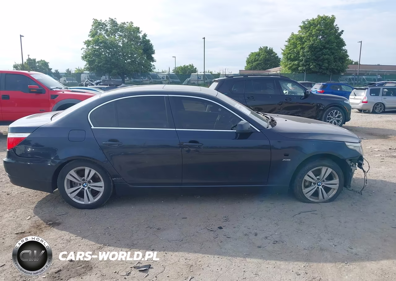 2010 BMW 528I xDrive VIN:WBANV1C54AC388819 - 13