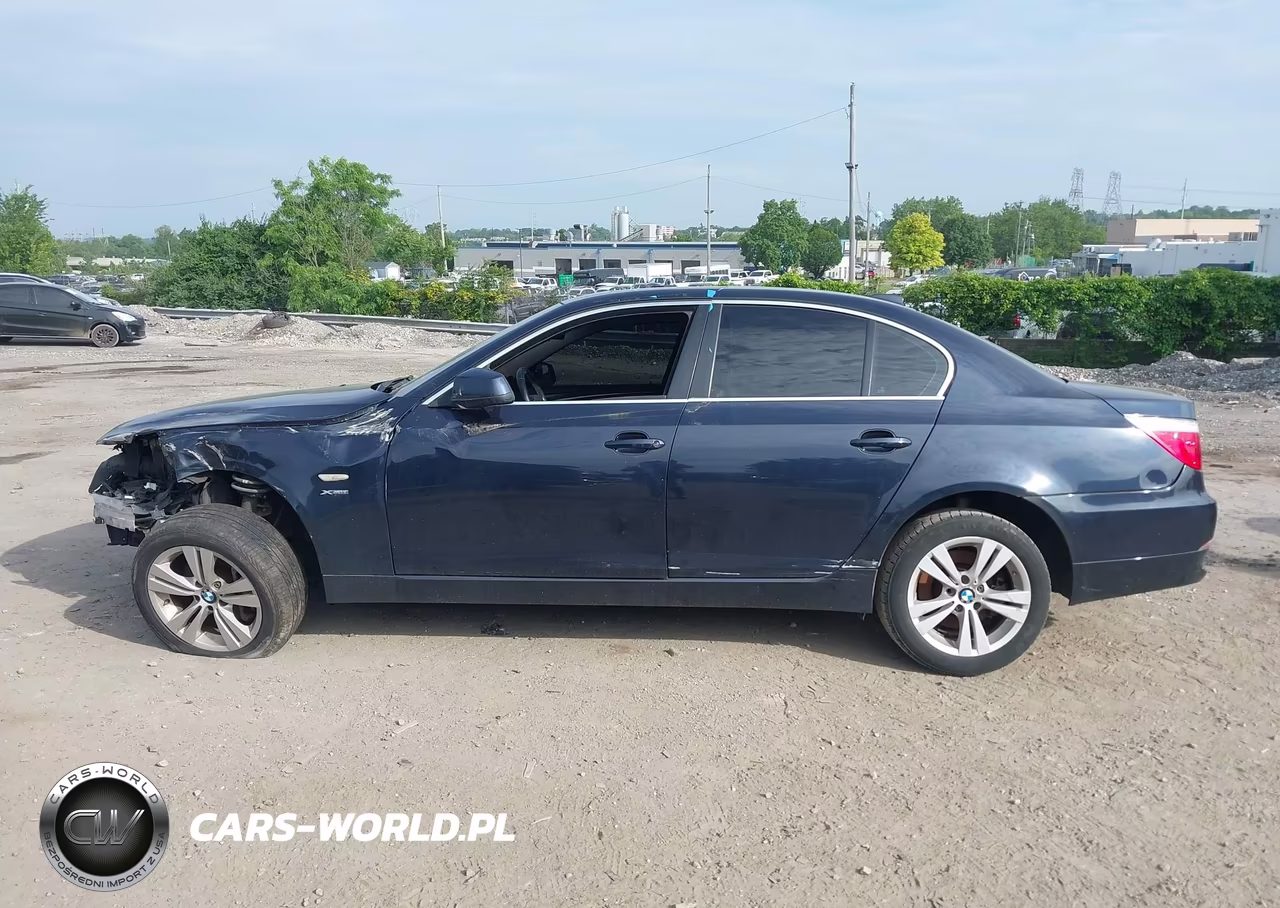 2010 BMW 528I xDrive VIN:WBANV1C54AC388819 - 14