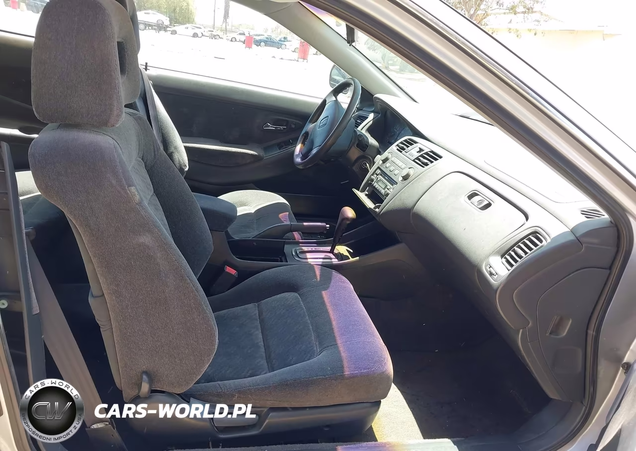 2001 Honda Accord 3.0 Lx VIN:1HGCG22431A036329 - 5
