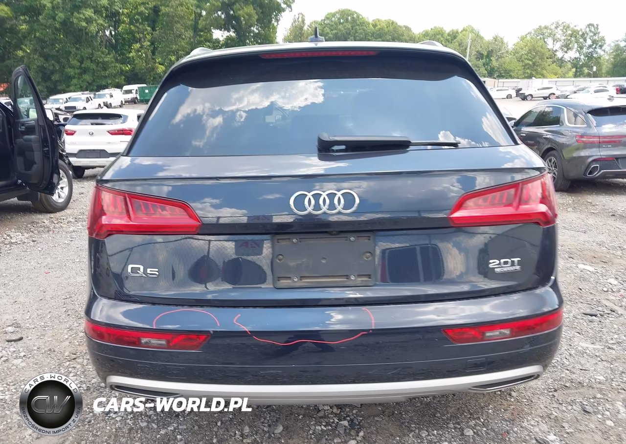 2018 Audi Q5 2.0T Premium VIN:WA1ANAFY1J2026535 - 17