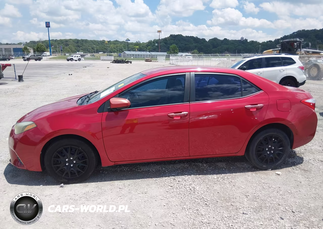 2015 Toyota Corolla Le VIN:2T1BURHE1FC281984 - 17