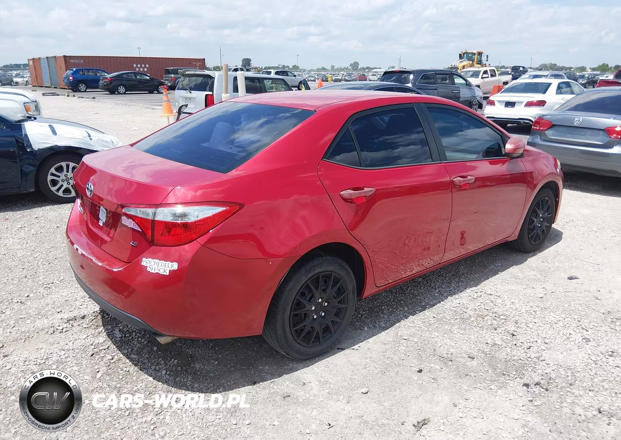2015 Toyota Corolla Le VIN:2T1BURHE1FC281984 - 4