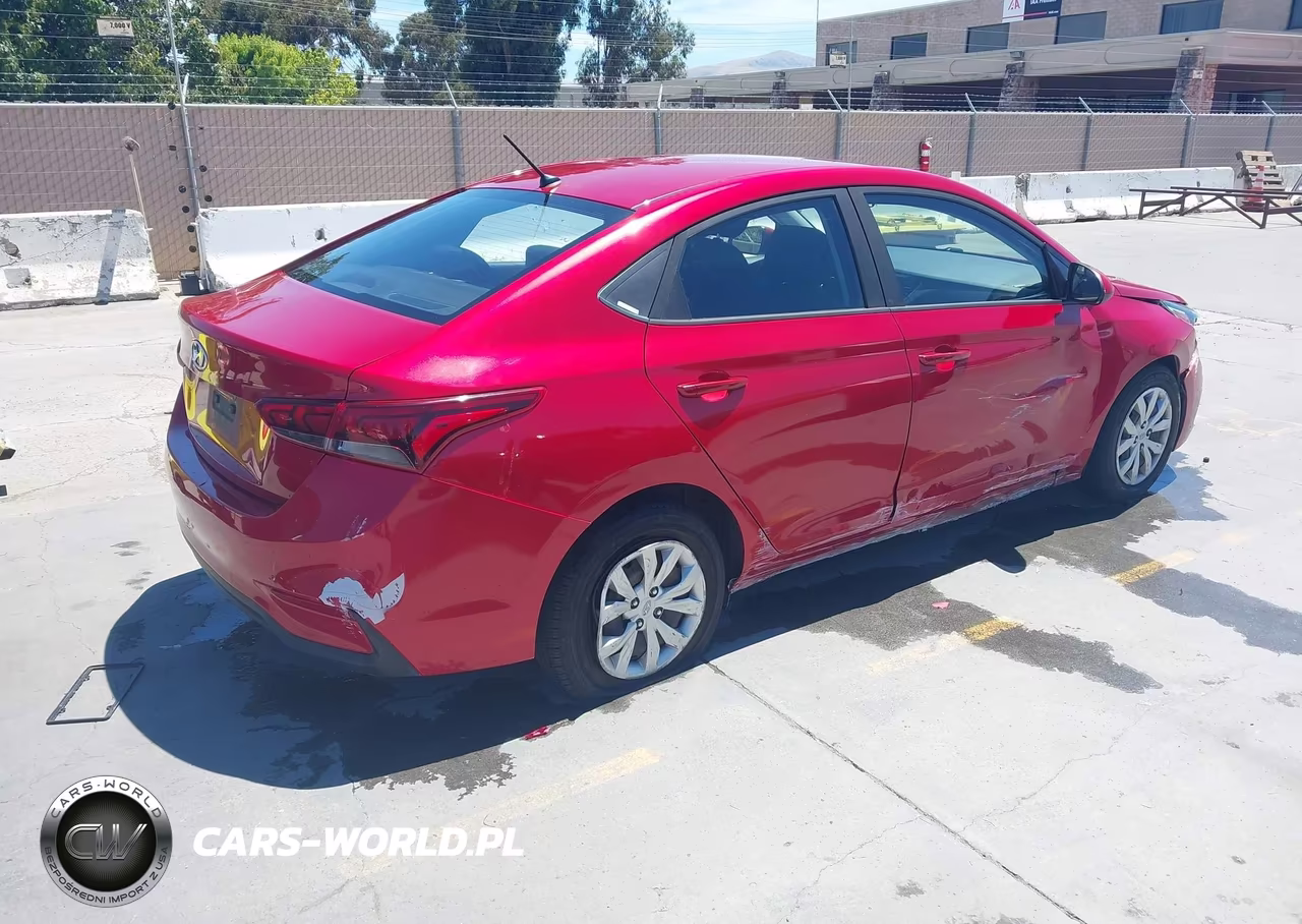 2018 Hyundai Accent Se VIN:3KPC24A34JE013673 - 4