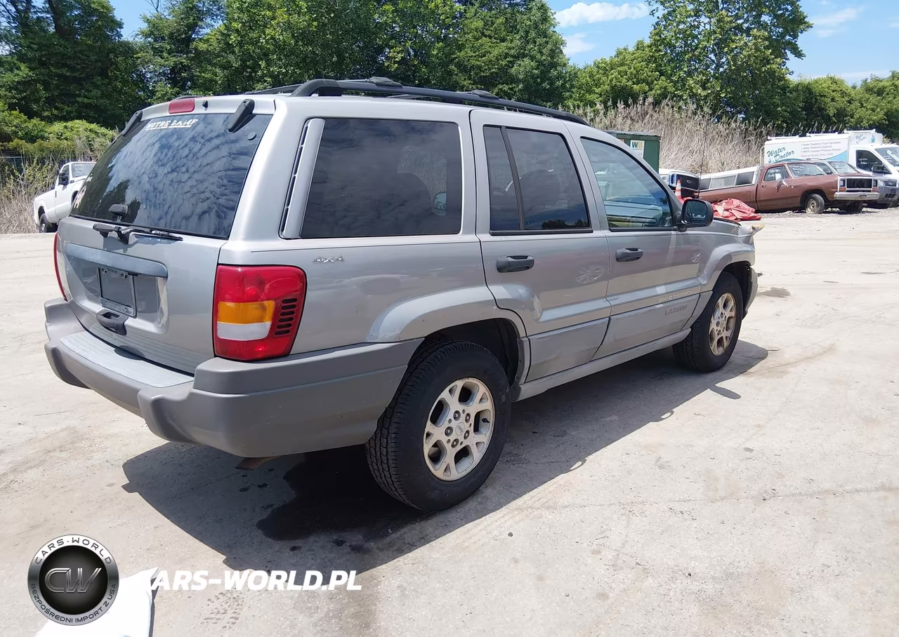 2000 Jeep Grand Cherokee Laredo VIN:1J4GW48S6YC239647 - 4