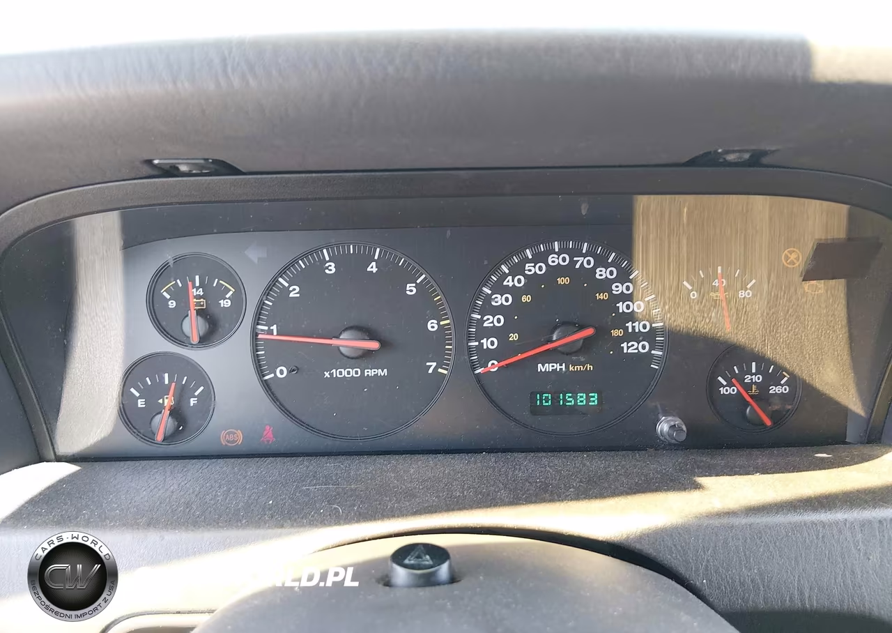 2000 Jeep Grand Cherokee Laredo VIN:1J4GW48S6YC239647 - 7