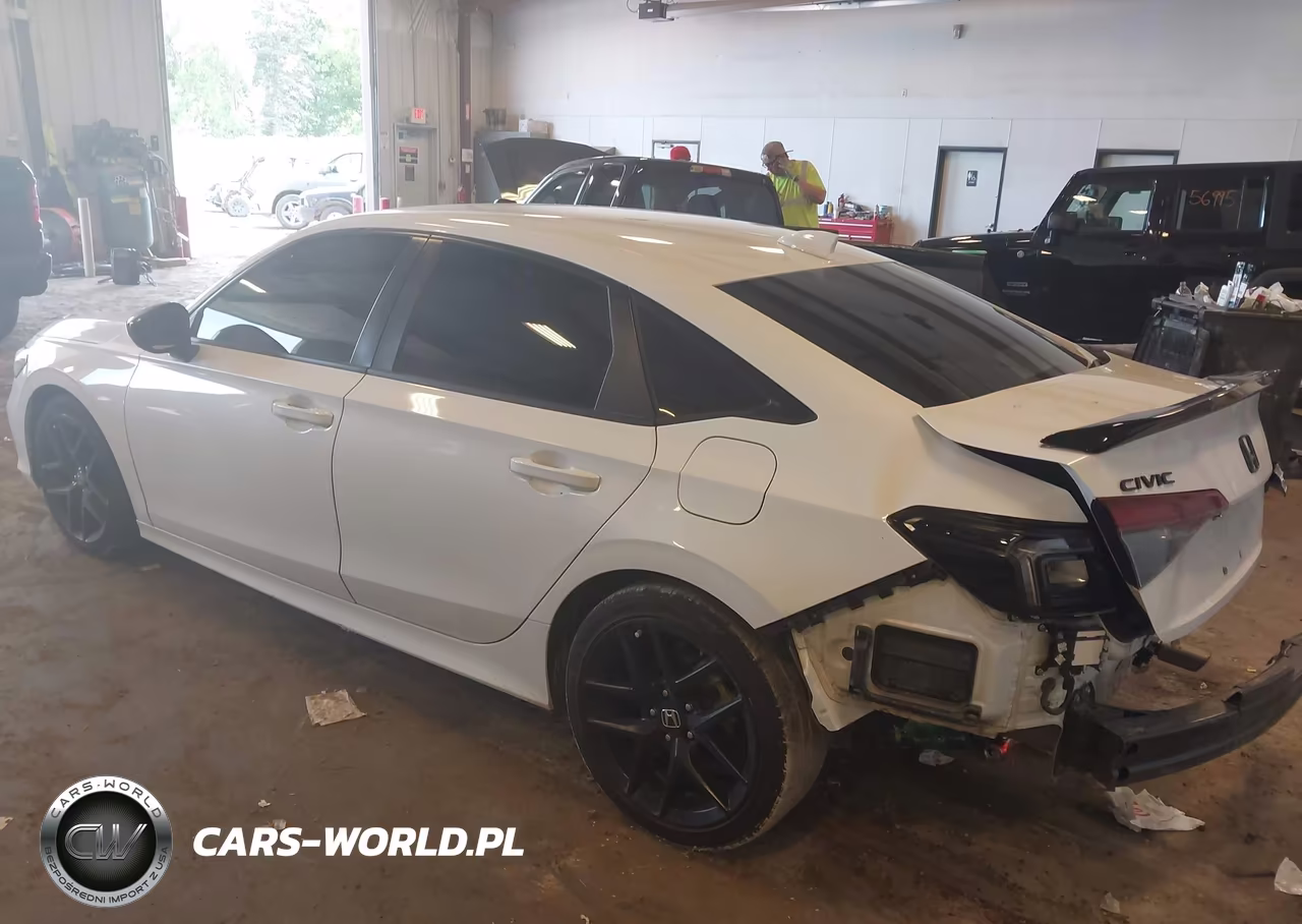 2025 Honda Civic Sport VIN:2HGFE2F58SH592161 - 3