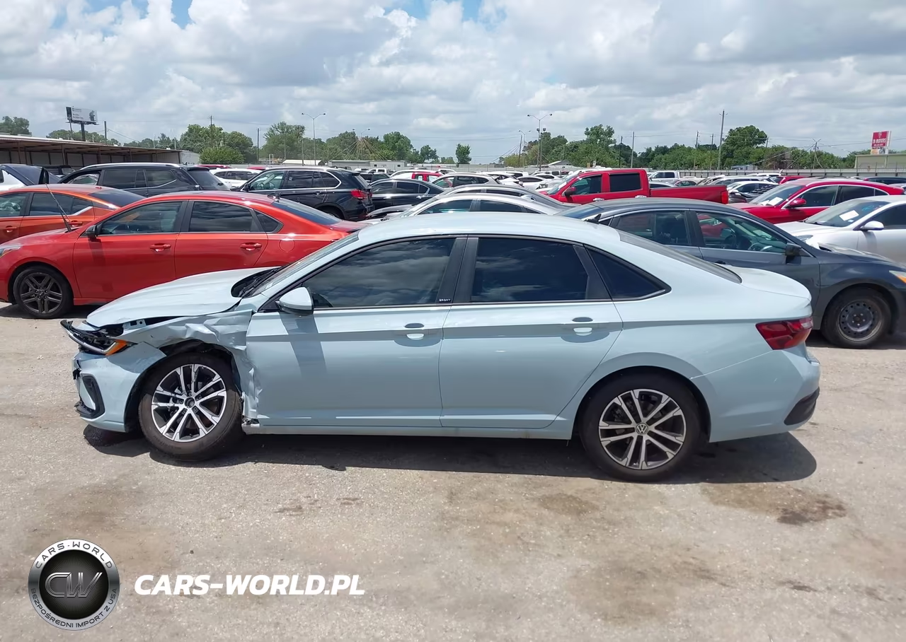 2026 Volkswagen Jetta Sport VIN:3VWBW7BU5TM010053 - 14