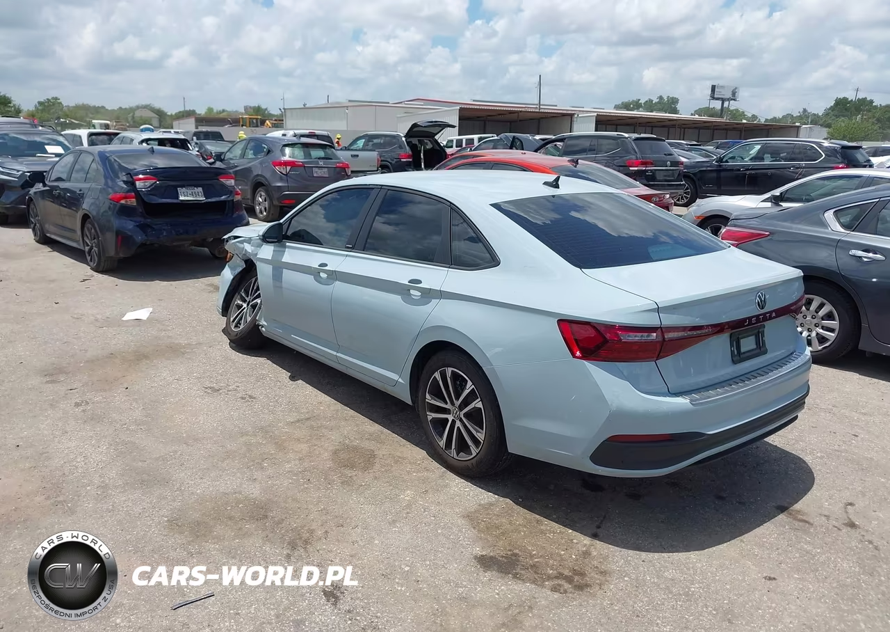 2026 Volkswagen Jetta Sport VIN:3VWBW7BU5TM010053 - 3