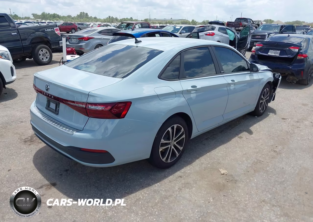 2026 Volkswagen Jetta Sport VIN:3VWBW7BU5TM010053 - 4