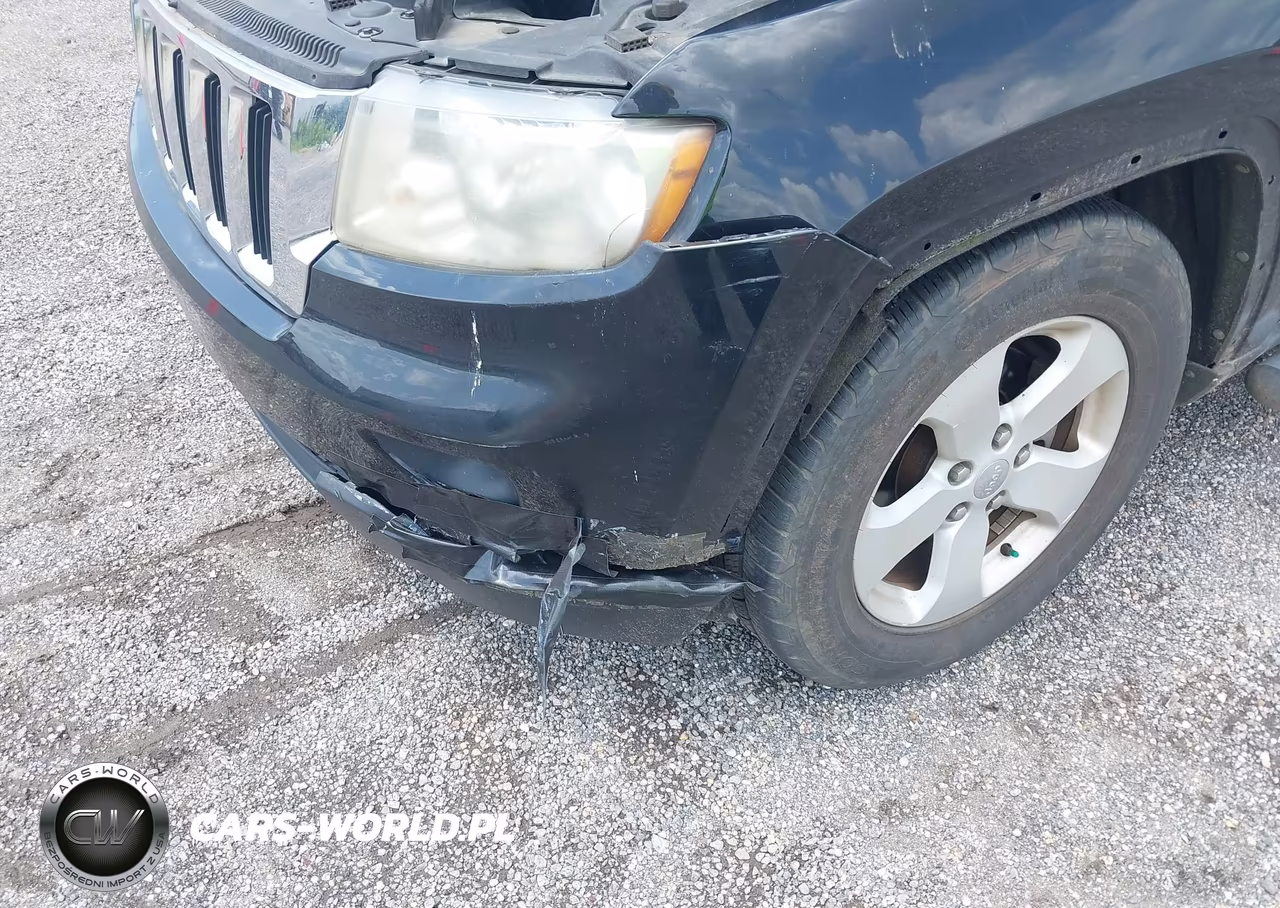 2012 Jeep Grand Cherokee Laredo VIN:1C4RJEAG2CC142561 - 6