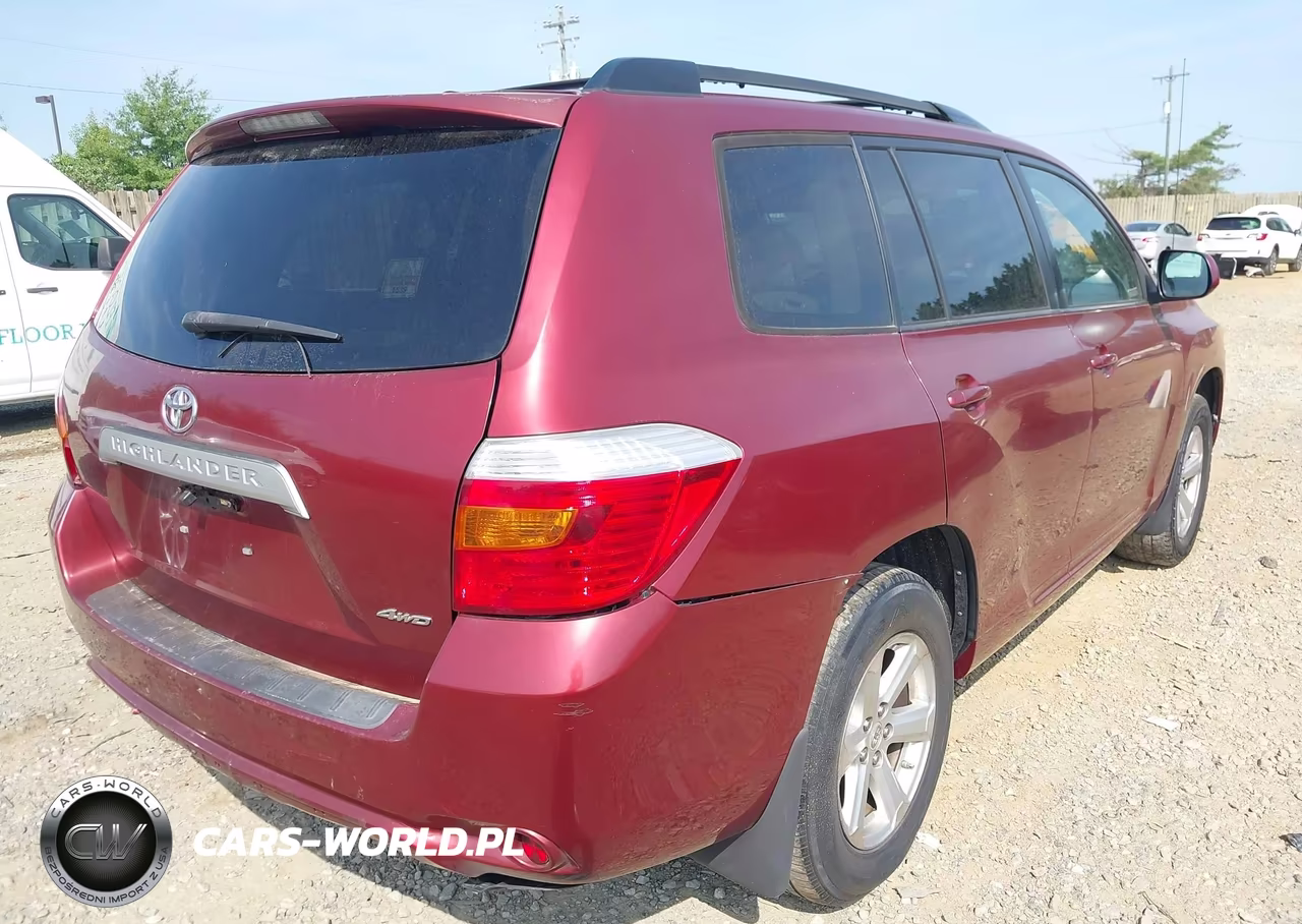 2010 Toyota Highlander Base V6 VIN:5TDBK3EH2AS025578 - 4