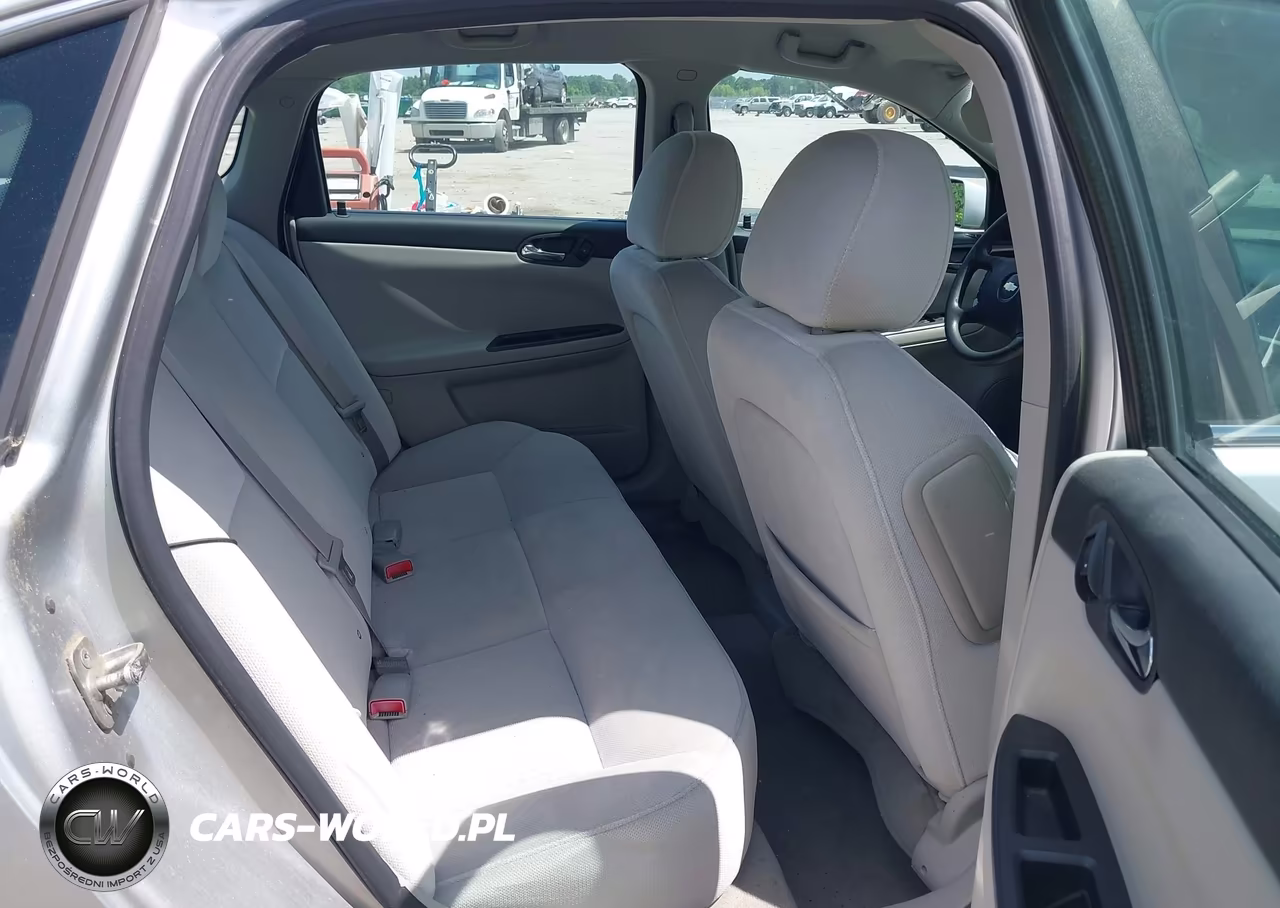2010 Chevrolet Impala Ls VIN:2G1WA5EK7A1117121 - 8